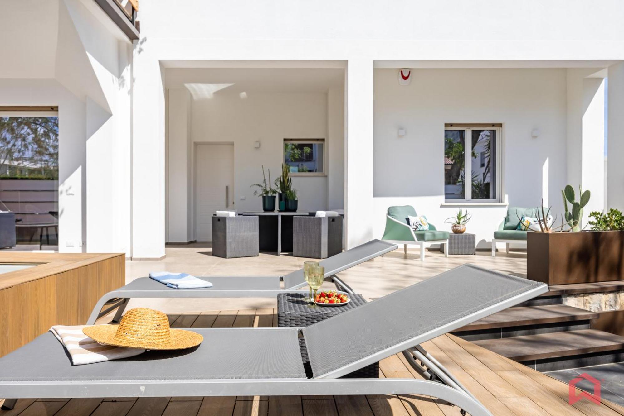 Appartamento In Villa Con Piscina Privata Palermo Bagian luar foto