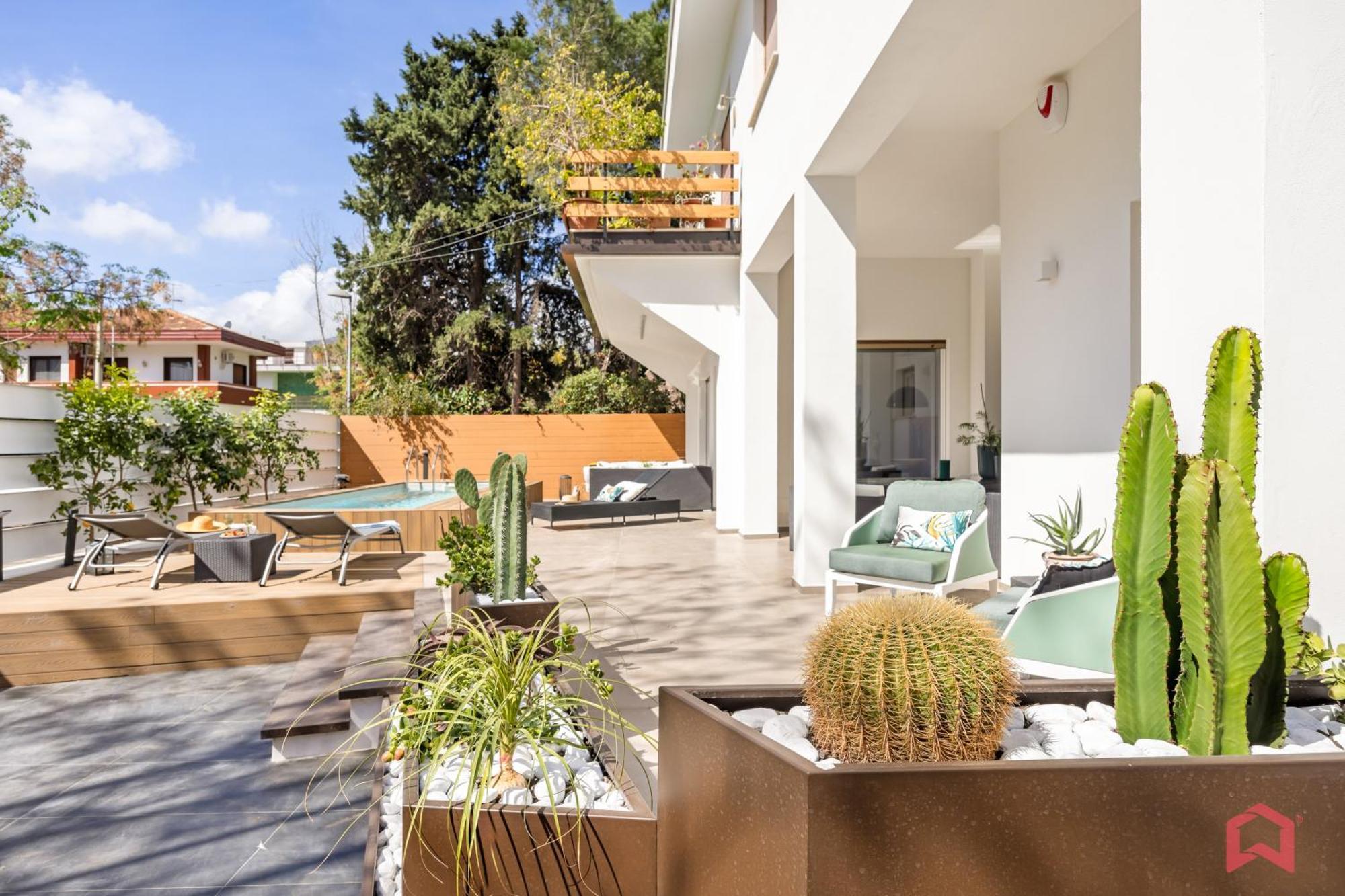 Appartamento In Villa Con Piscina Privata Palermo Bagian luar foto